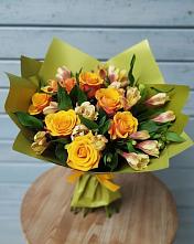 Букет цветов из:  Альстромерии и Розы в Ивойлово