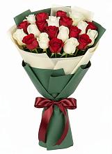 Букет Микс из красных и белых роз #REPLACE_PRED# Ивойлово