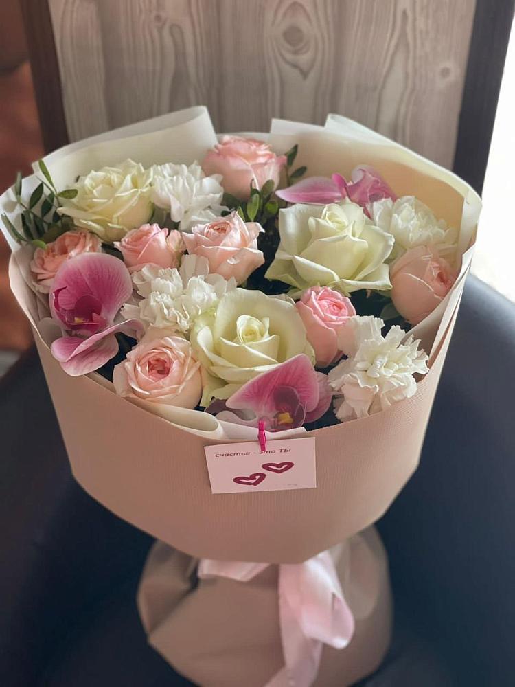 Букет цветов из: Орхидеи, Розы и Гвоздики в Ивойлово