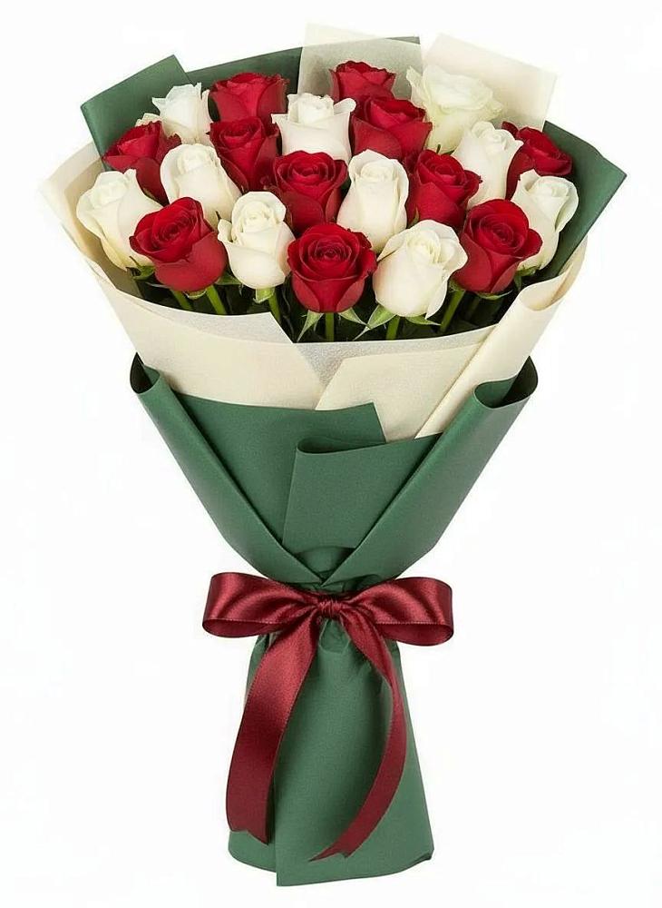 Букет Микс из красных и белых роз в Ивойлово