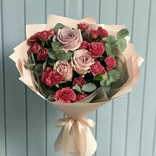 Букет цветов из:  Гвоздики и Розы в Ивойлово