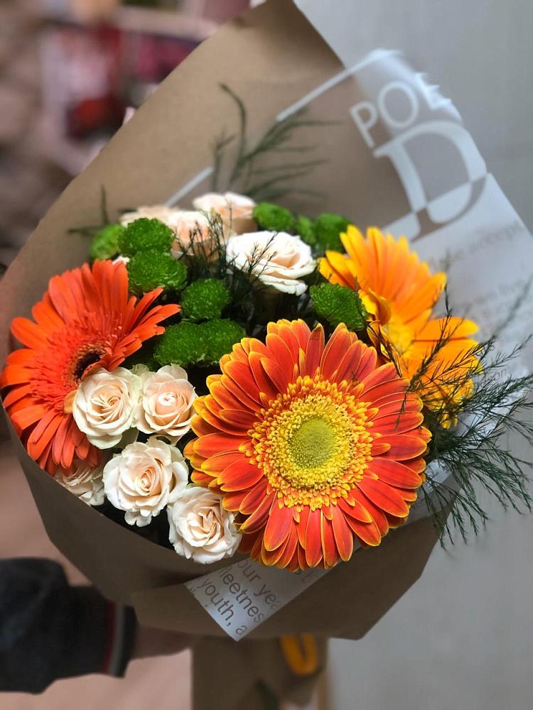 Букет цветов из: Герберы, Хризантемы и Розы в Ивойлово